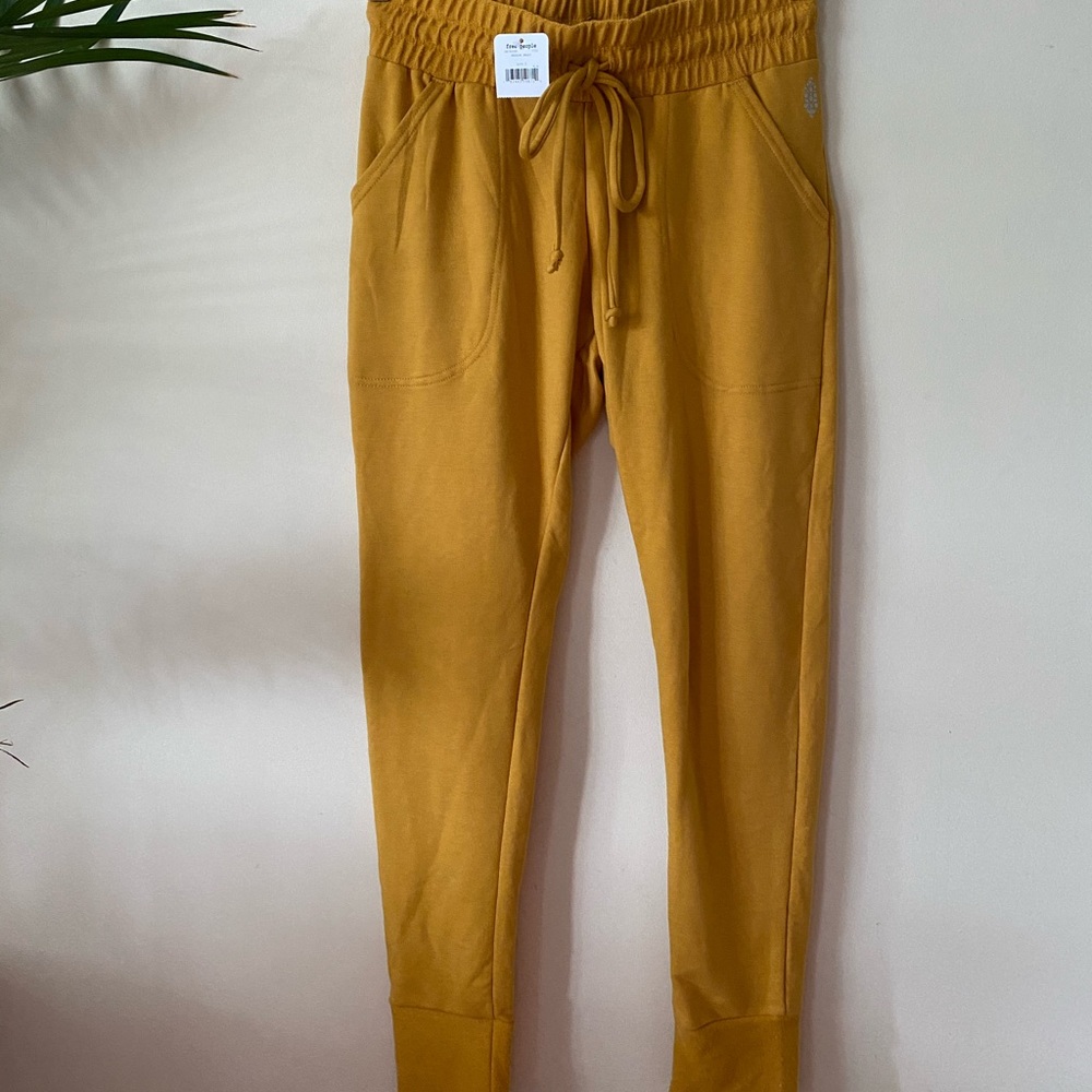Free People Sweatpants / Joggers